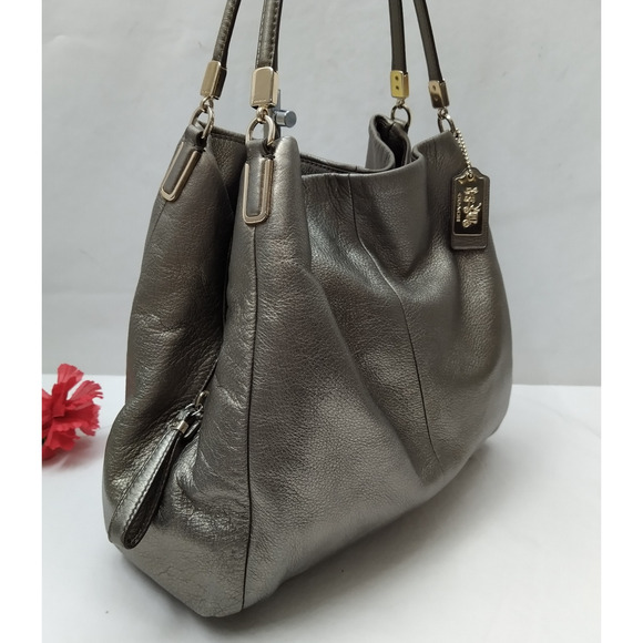 Coach Madison Phoebe Gray Leather 3 Compartments Shoulder Bag - Picture 16 of 16